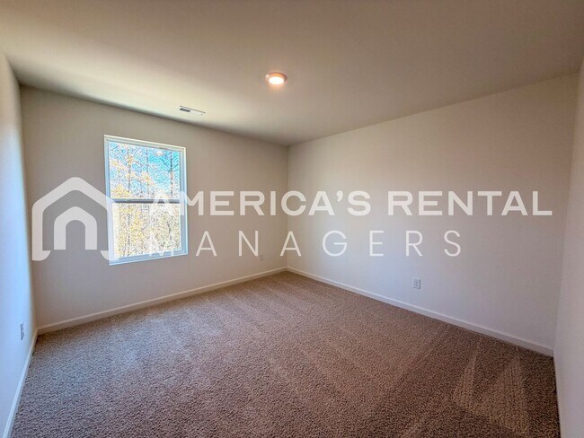 Building Photo - Spacious Two-Story Living at Doss Ferry in Kimberly, AL - Available NOW! DEPOSIT PENDING!!