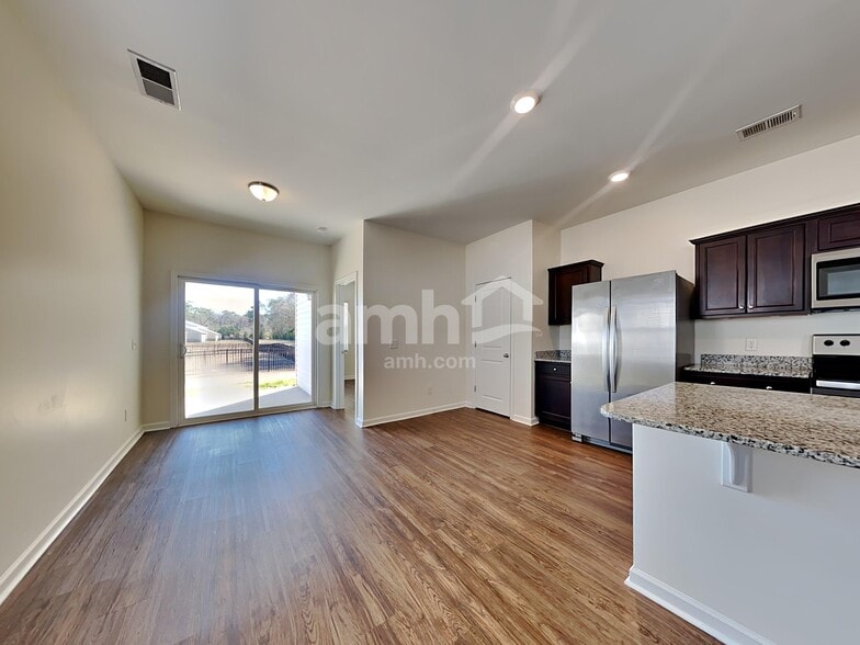 Building Photo - 224 Orion Way