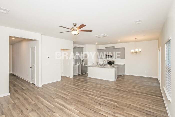 Building Photo - 309 Redmoss Dr