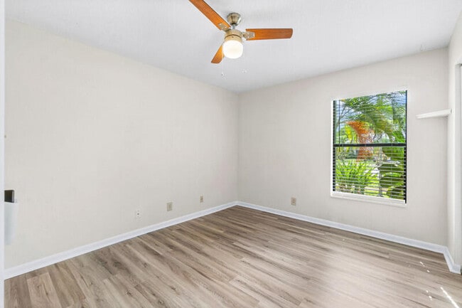 Building Photo - 13485 Orchid Ct