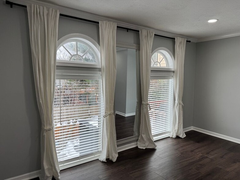 Building Photo - 13937 Big Yankee Ln