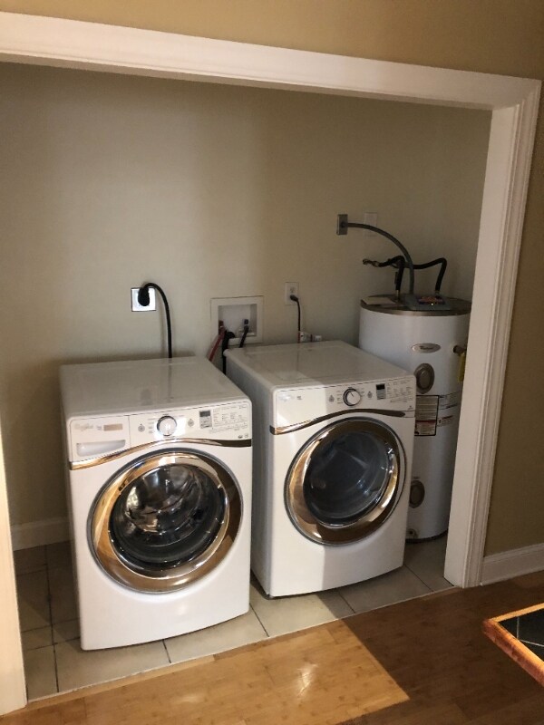 Building Photo - 1534 3rd Ave