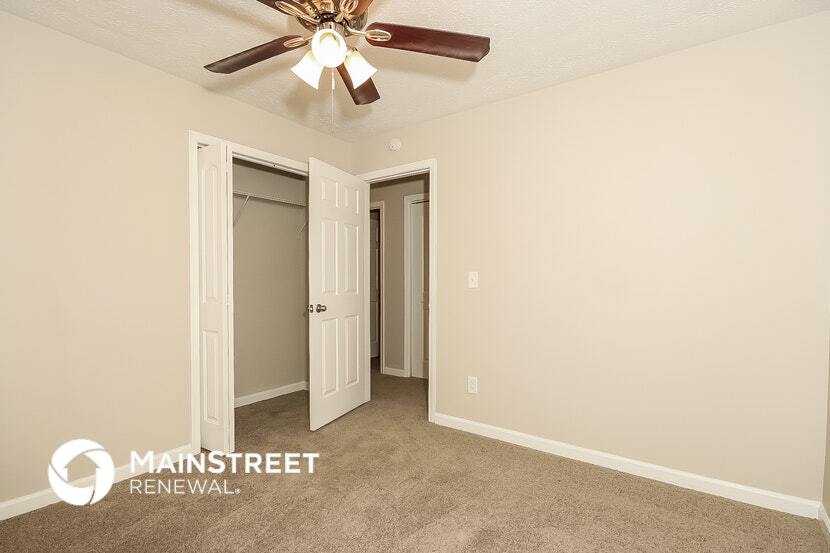 Building Photo - 4349 Parkview Dr