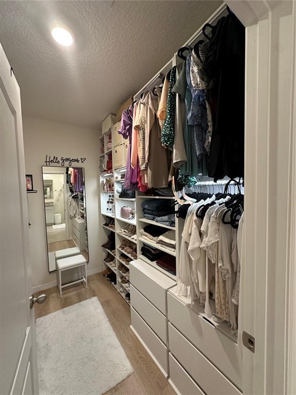 Building Photo - 9582 Black Walnut Dr