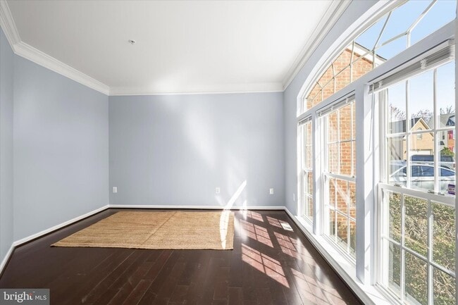 Building Photo - 8314 Sunnybrook Ct