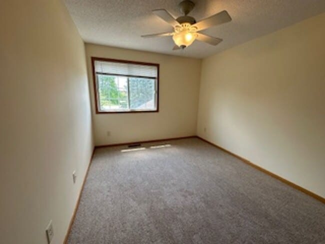Building Photo - New carpet/flooring and freshly painted th...