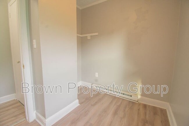 Building Photo - 412 A Lake Ave