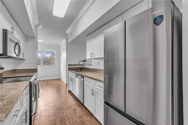 Building Photo - 101 SW 117th Ave