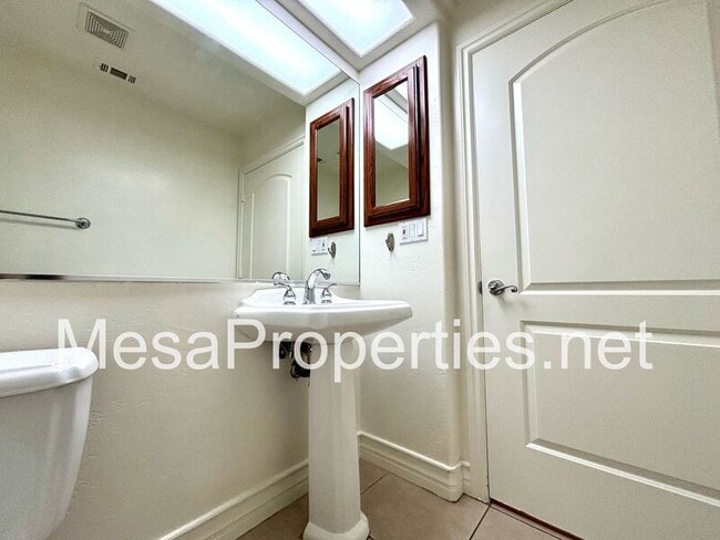 Building Photo - 13605 Spring Valley Pkwy