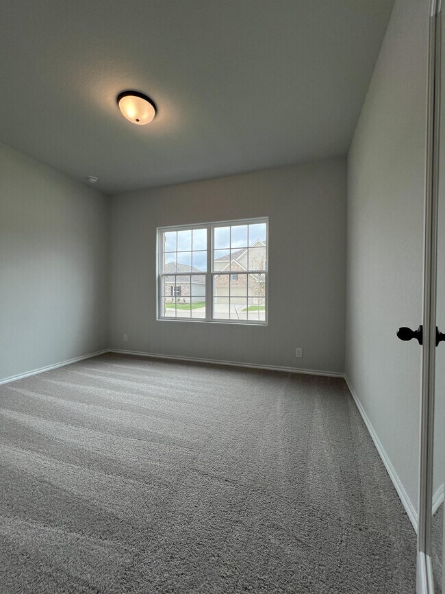 Building Photo - 12647 Auriga