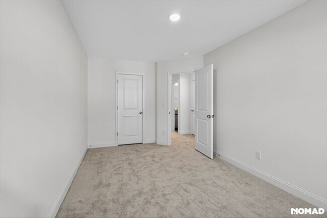 Building Photo - 818 Kensley Grv Ln