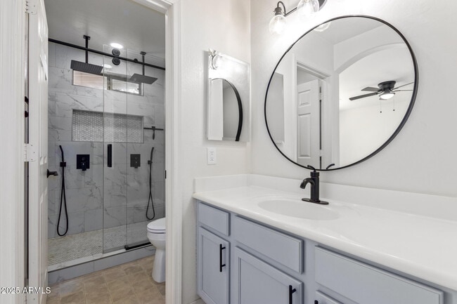 Building Photo - 4410 N 124th Ave