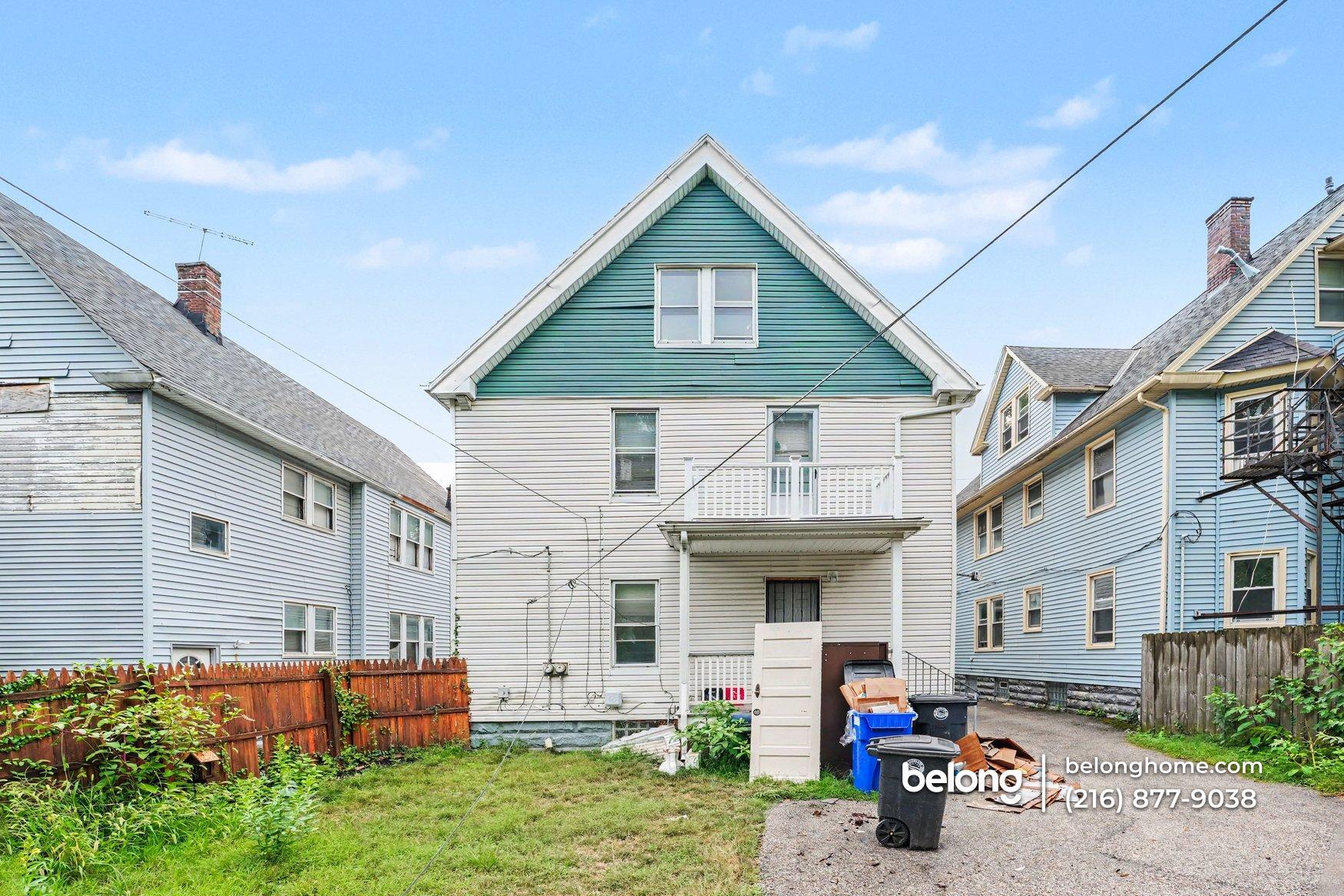 Building Photo - 1516 E 118th St