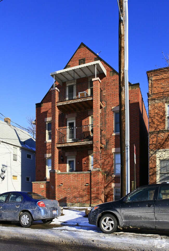 Building Photo - 2021 Random Rd