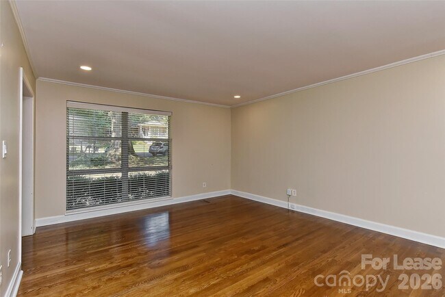 Building Photo - 1215 Sewickley Dr