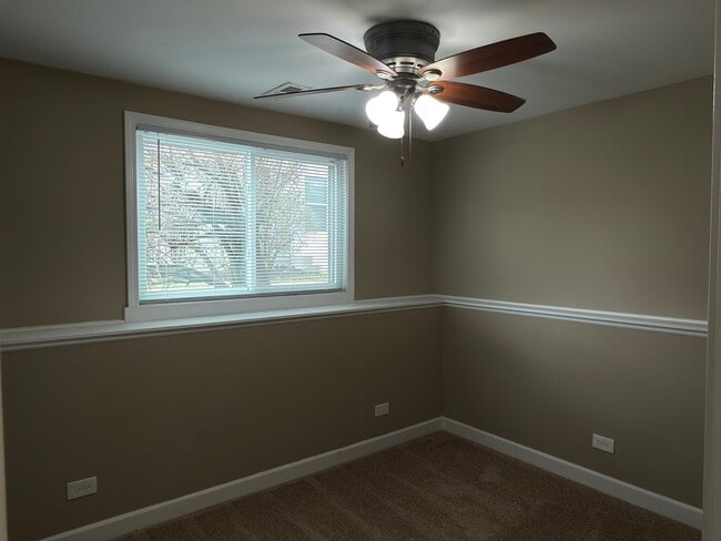 Building Photo - 29W649 Winchester Cir