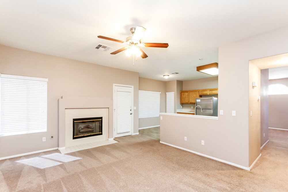 Building Photo - 6055 Autumn Rose Way