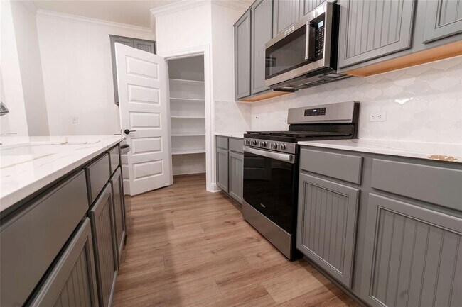 Building Photo - 4509 Acerno St