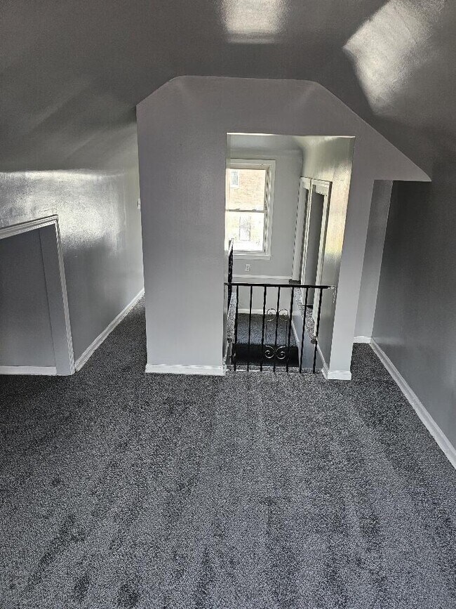 Building Photo - 9658 Beaverland St