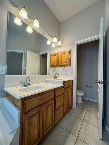 Building Photo - 9133 Winding River Dr