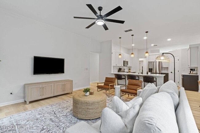 Building Photo - 12568 Hunters Branch Way