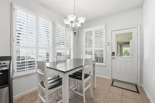 Building Photo - 58 Crocus Petal St