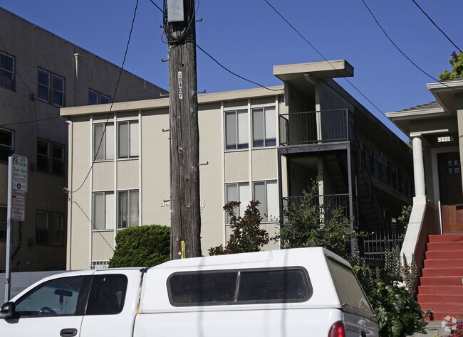 Building Photo - The Ruby