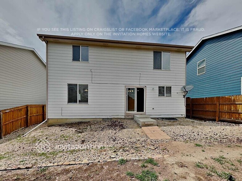 Building Photo - 229 Monares Ln