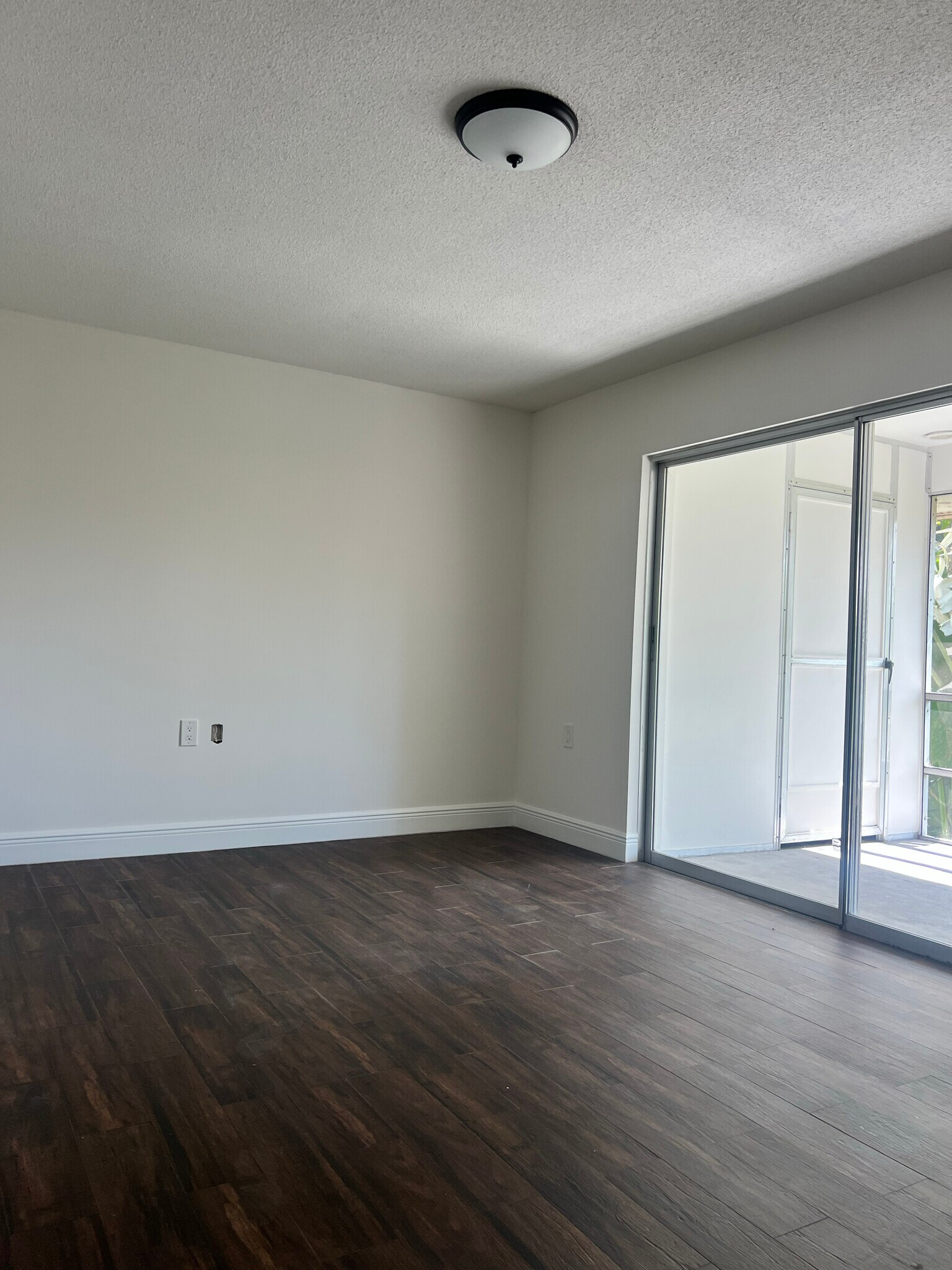 Building Photo - 1900 S Kanner Hwy