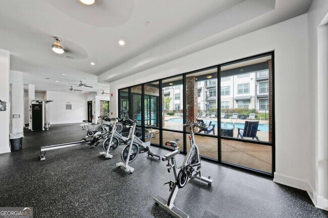 Building Photo - 800 Milwood St