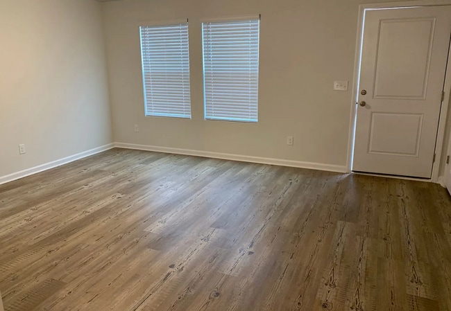 Building Photo - Modern 3BR Townhome Near Lake Murray with Easy Access to Downtown & I-20