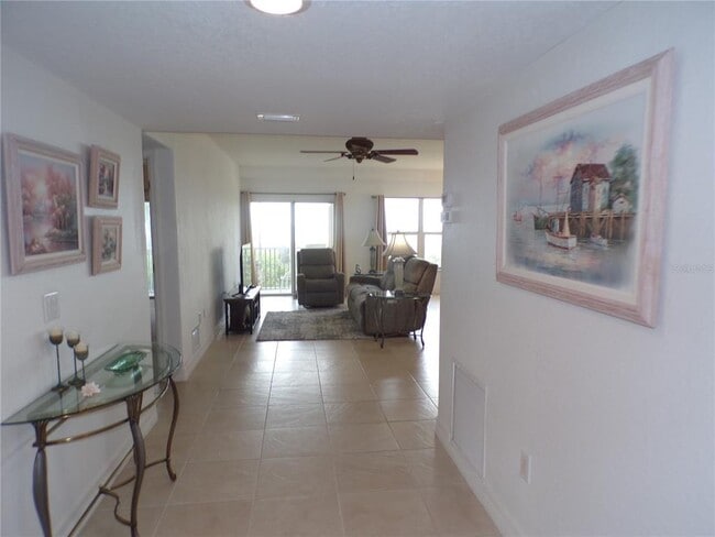 Building Photo - 101 N Marion Ct