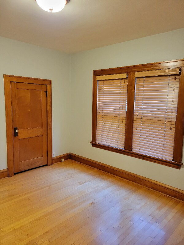 Building Photo - 4409 Nokomis Ave