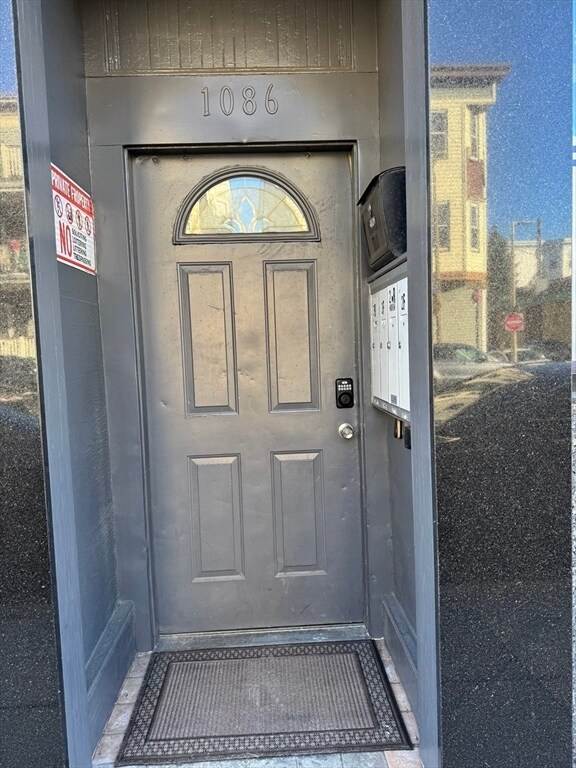 Building Photo - 1086 Dorchester Ave