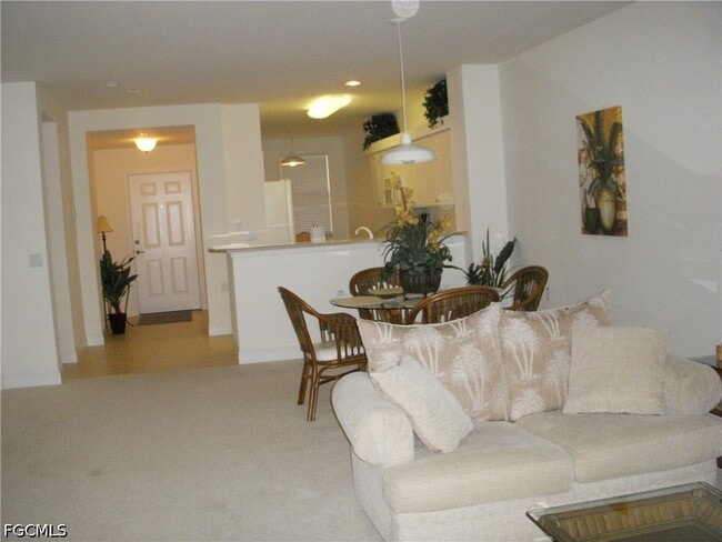 Building Photo - 11021 Gulf Reflections Drive