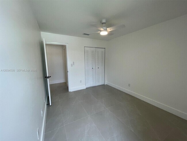 Building Photo - 3325 NW 79th Way