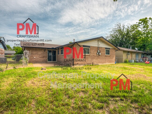 Building Photo - 132 NW 80th St