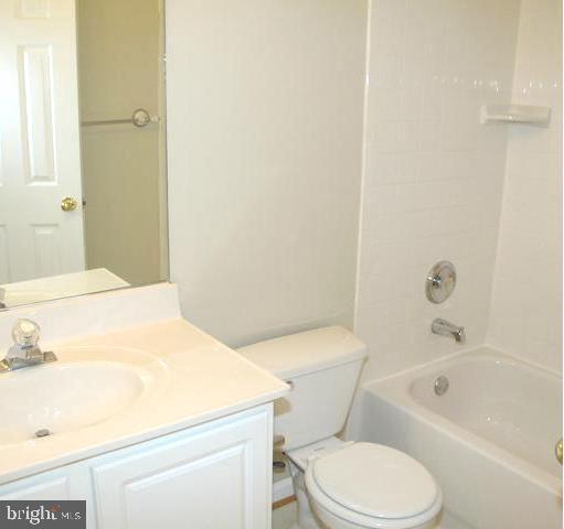 Building Photo - 21079 Alberta Terrace