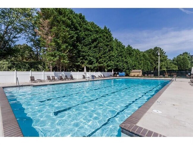 Building Photo - 185 Glenclairn Ct