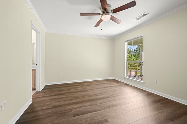 Building Photo - 5387 Rosedown Ct