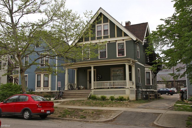 Primary Photo - 418 Lawrence St
