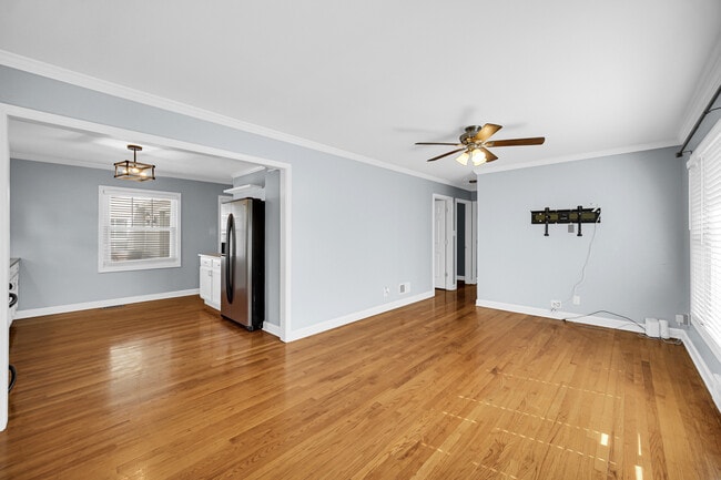 Building Photo - 66 Catherine Ct