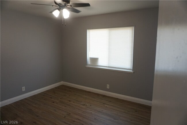 Building Photo - 7400 Alta Dr