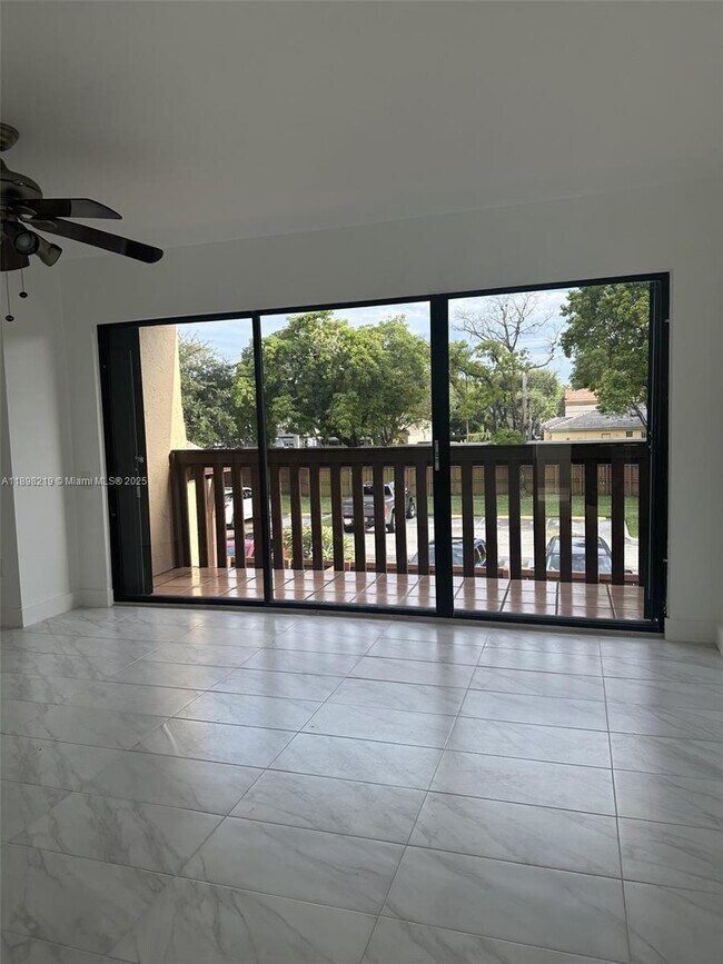 Building Photo - 7123 SW 115th Pl