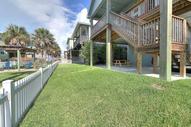 Building Photo - 409 Paradise Pointe Dr