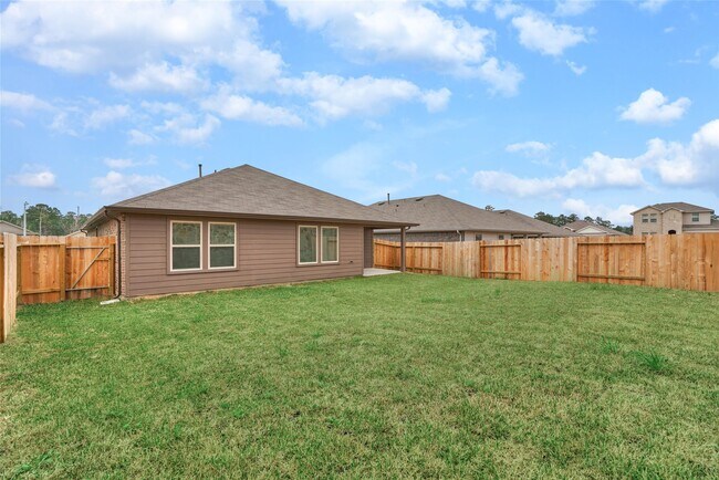 Building Photo - 13868 Rock Island Trl