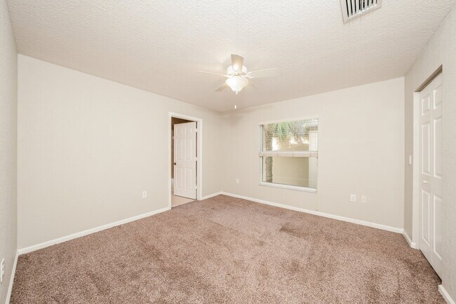 Building Photo - 7617 Jewelwood Dr