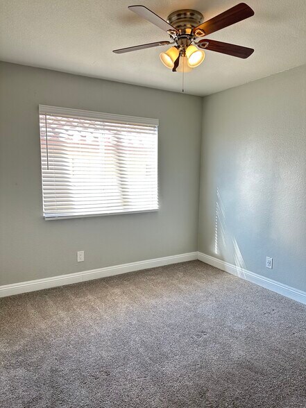 Downstairs bedroom (fits king bed). - 3320 Haven Beach Way