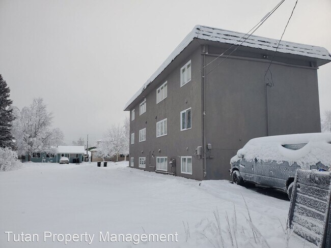 Building Photo - 532 N Bunn St