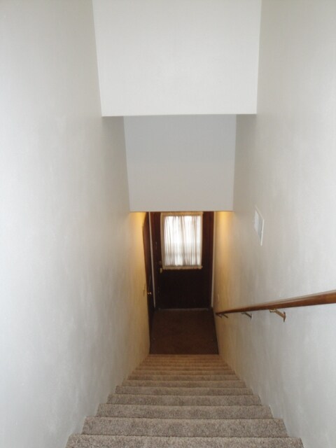 Building Photo - 3445 Kingswood Pl